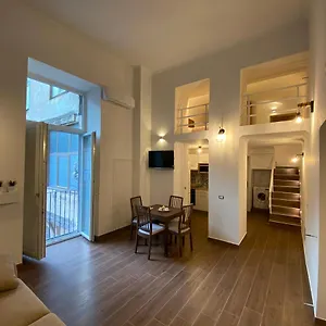  Apartment Silvi's House