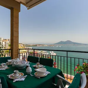  Apartment O-house Posillipo By Napoliapartments