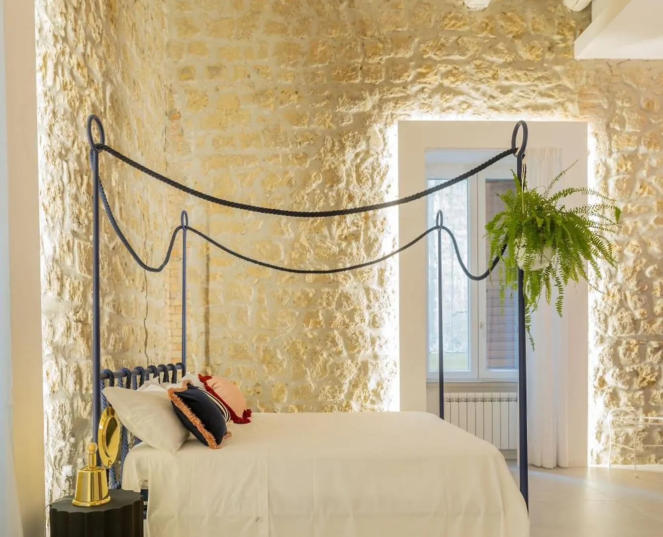 Montecalvario 34 By Napoliapartments Italy