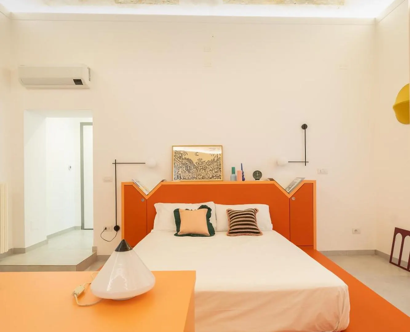 Montecalvario 34 By Napoliapartments Italy